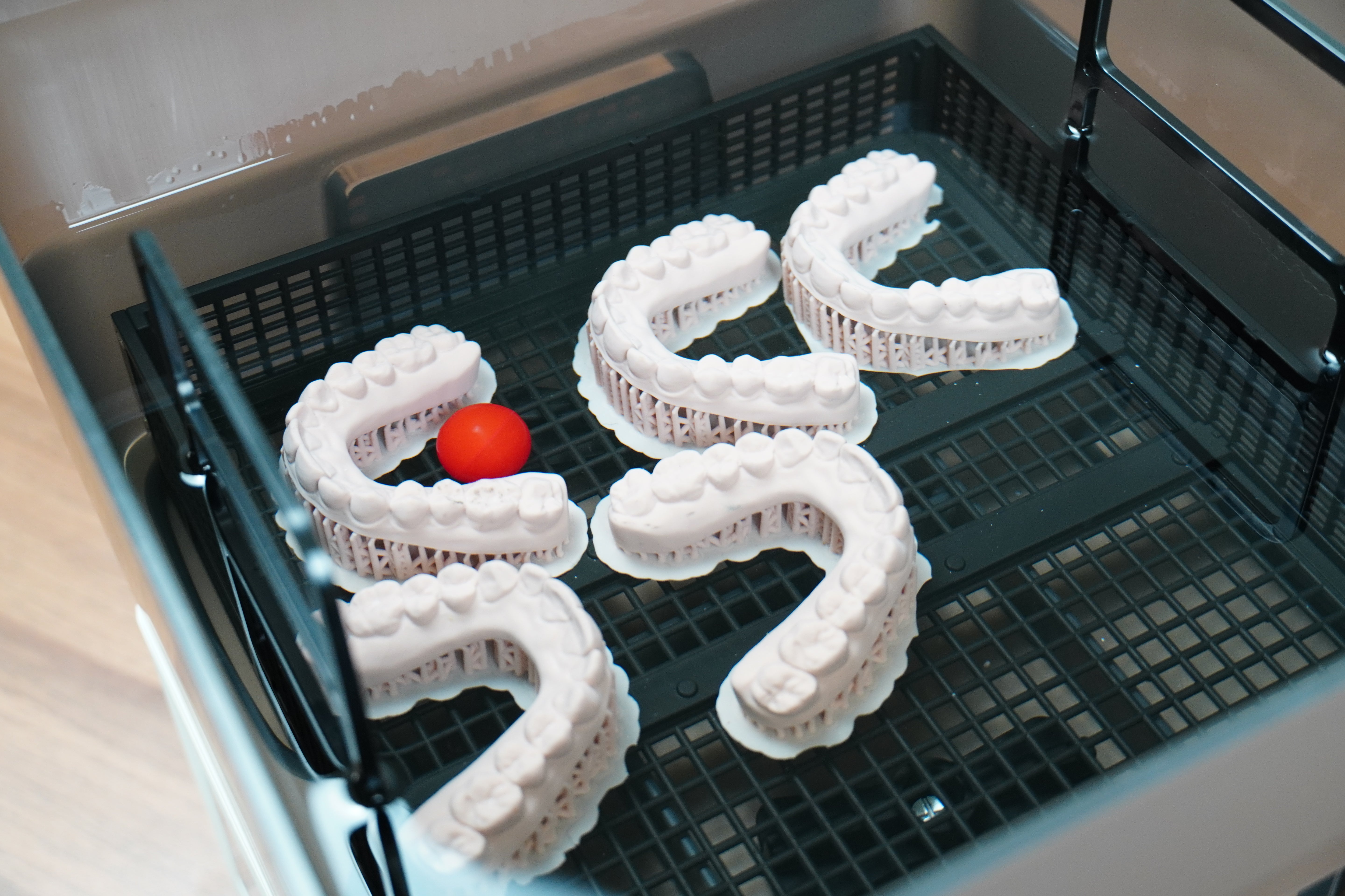 Ackuretta CLEANI - (1) Tank Plus Kit (Tank Plus with lid, mesh basket, hydrometer)